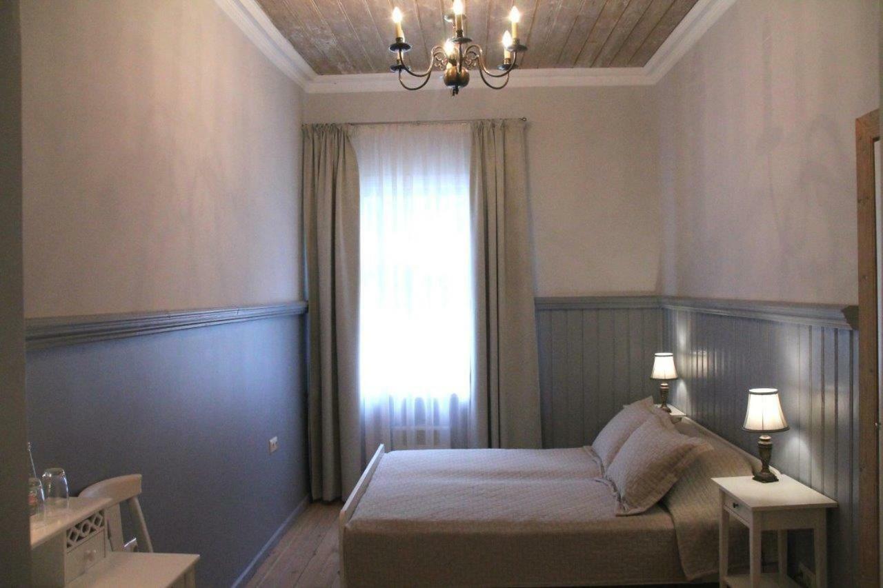 Hotel Meke Mustkalni Esterno foto