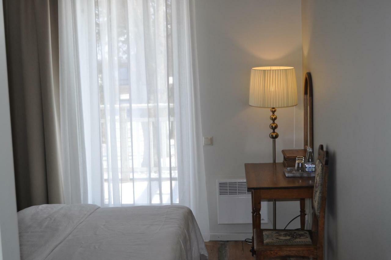 Hotel Meke Mustkalni Esterno foto